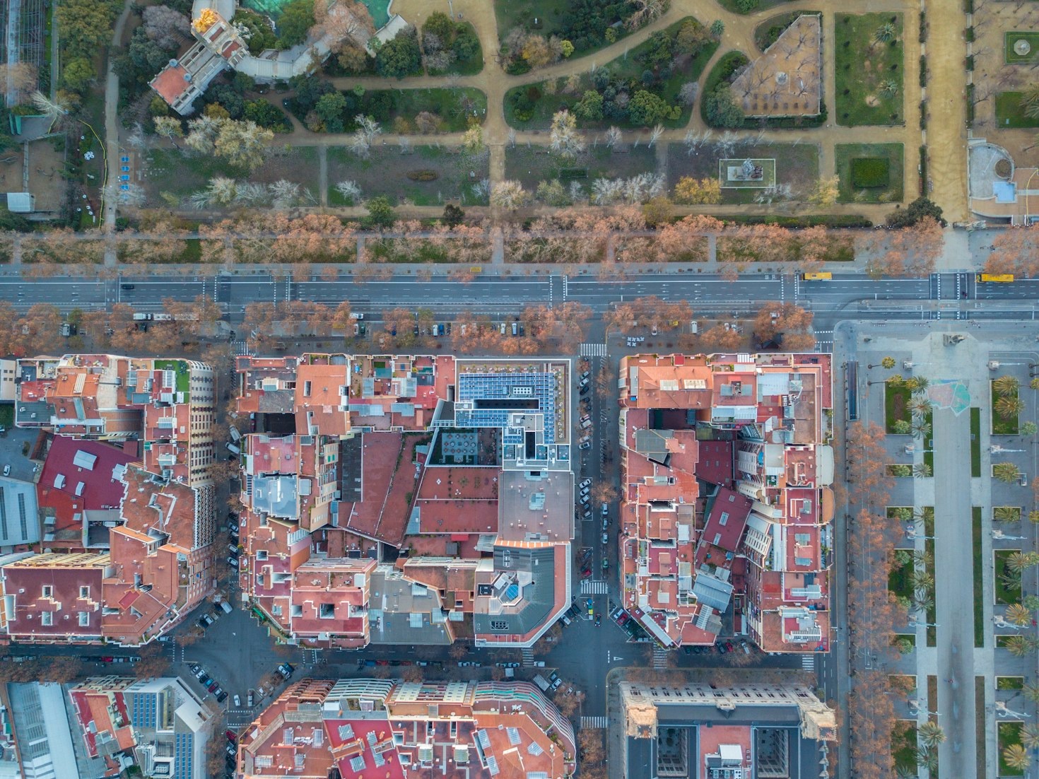 El papel de las emisoras en Barcelona